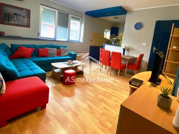 Stan Izdavanje Beograd Dorćol 48 m2