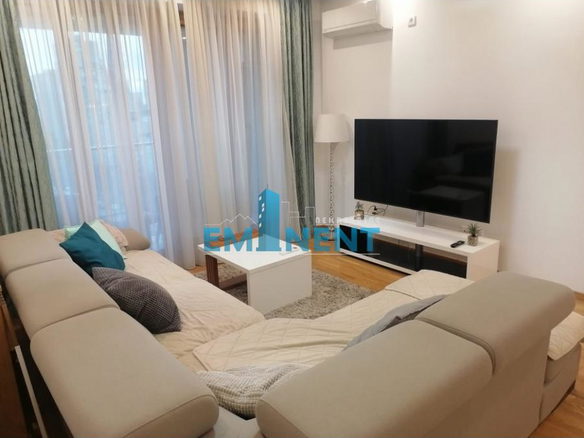 Stan Izdavanje Beograd Blok 45 67 m2