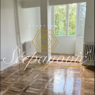 Stan Prodaja Novi Sad Cara Dušana 47 m2