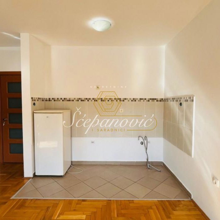 Trosoban stan na prodaju, Nova Detelinara, Novi Sad, 67m², 190.000 €