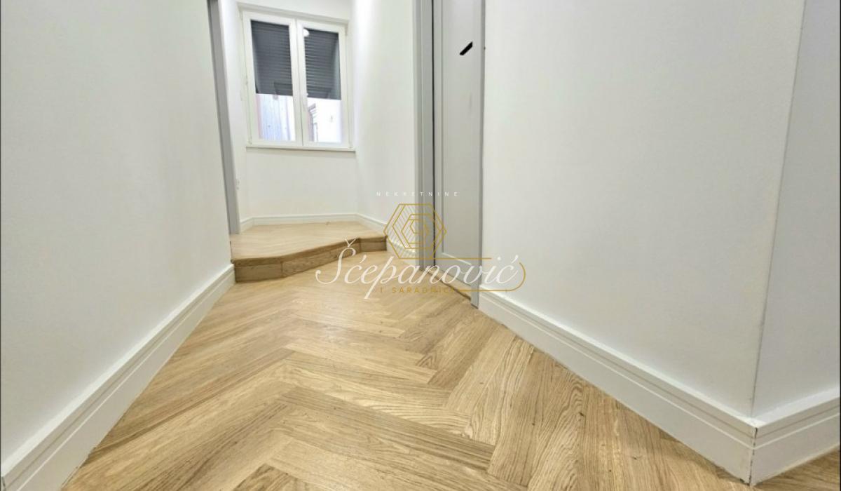 Stan Prodaja Novi Sad  75 m2