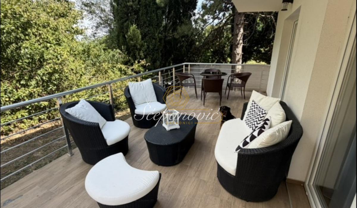 Kuća Prodaja Novi Sad Alibegovac 212 m2