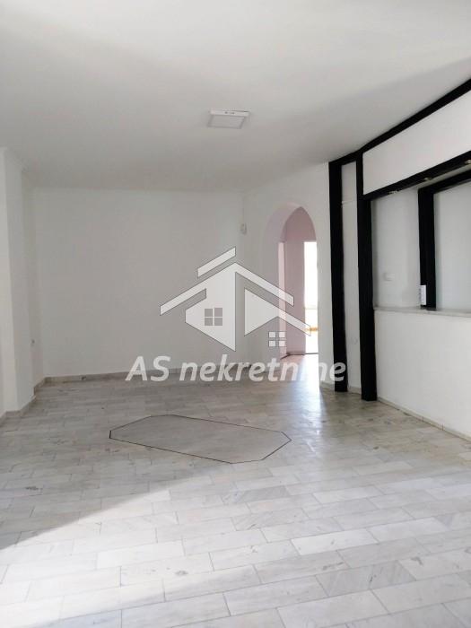 Kuća za izdavanje, Neimar, Beograd, 260m², 3.000 €/mes