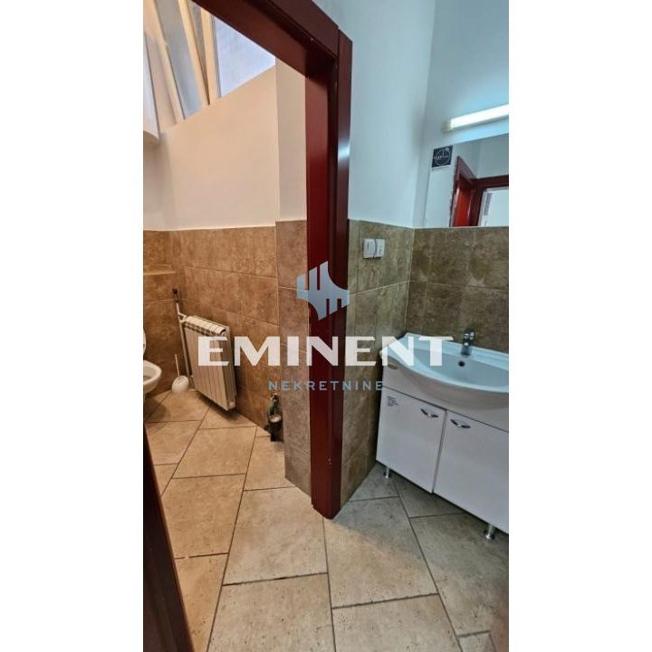 Lokal za izdavanje, Blok 29, Beograd, 69m², 850 €/mes