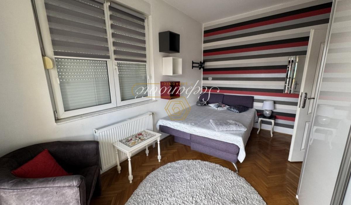 kuca-izdavanje-beograd-HTpl6zxSup Stan Prodaja Novi Sad 120 m2