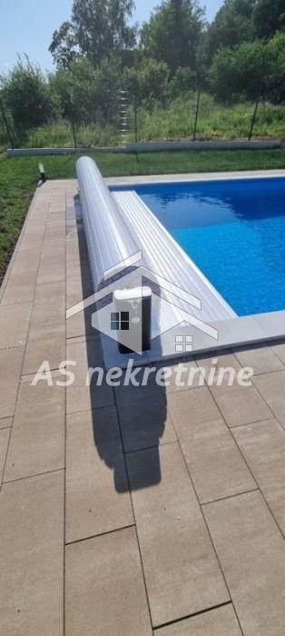 Kuća na prodaju, Vrčin, Beograd, 230m², 800.000 €