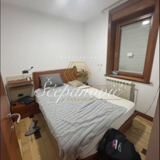 Stan Izdavanje Novi Sad  47 m2