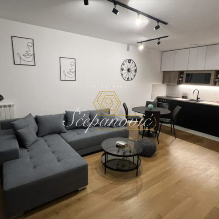 Stan Prodaja Novi Sad  48 m2