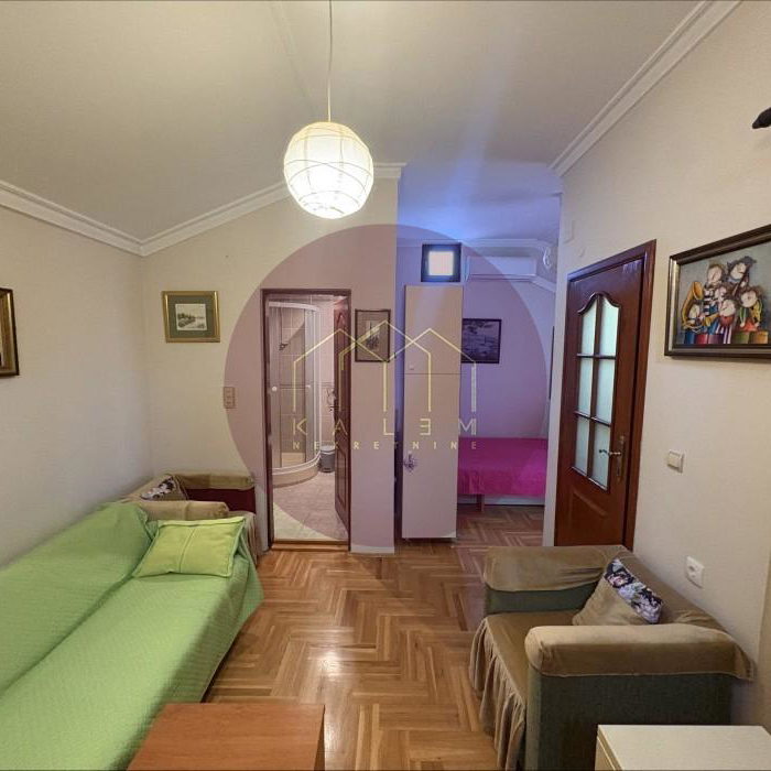 Stan Izdavanje Beograd Lekino Brdo 65 m2