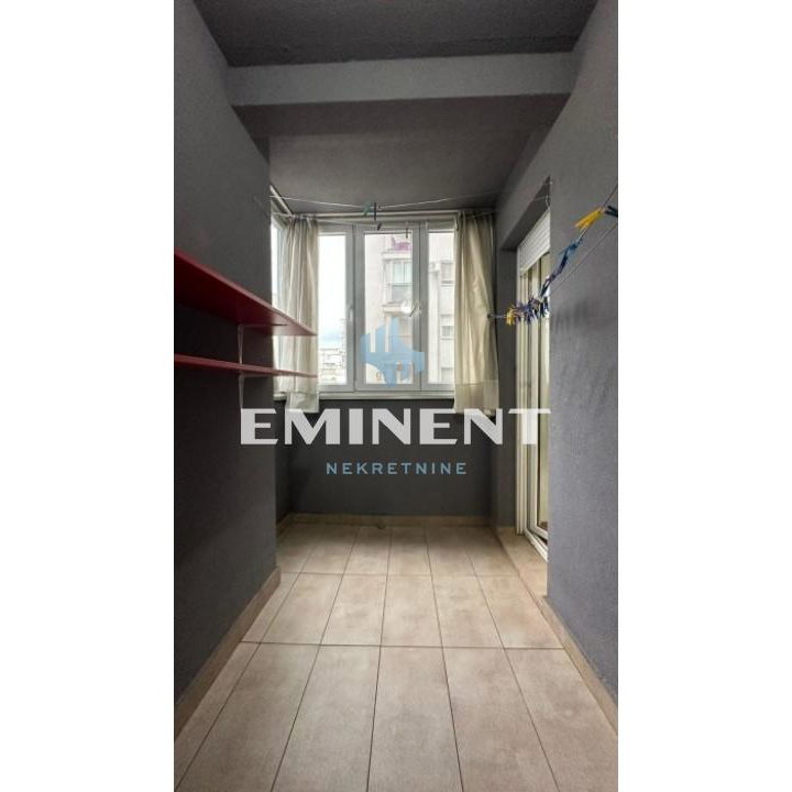 Trosoban stan za izdavanje, Blok 61, Beograd, 64m², 650 €/mes
