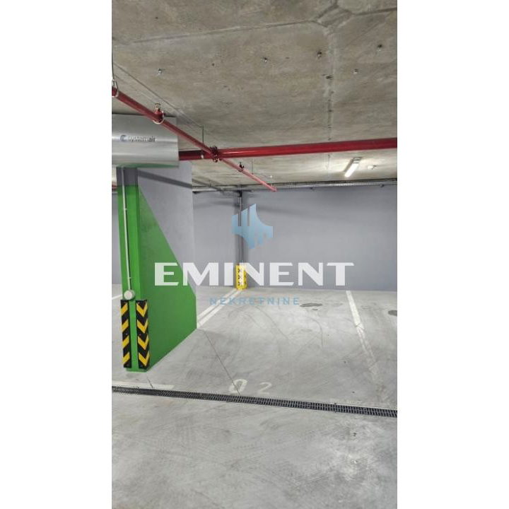 Dvosoban stan za izdavanje, Lekino Brdo, Beograd, 40m², 750 €/mes