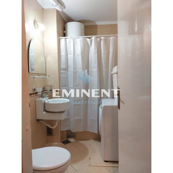 Stan Izdavanje Beograd Blok 38 40 m2