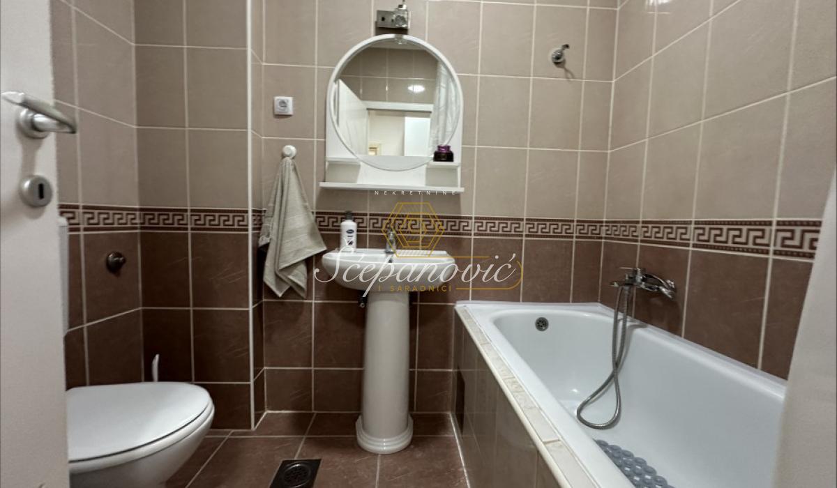 kuca-izdavanje-beograd-QgSUEtKcZT Dvosoban stan na prodaju, Sajmište, Novi Sad, 36m², 129.000 €