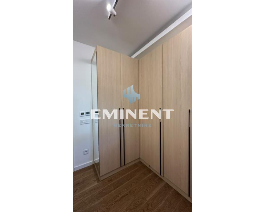 Stan Izdavanje Beograd FON 116 m2