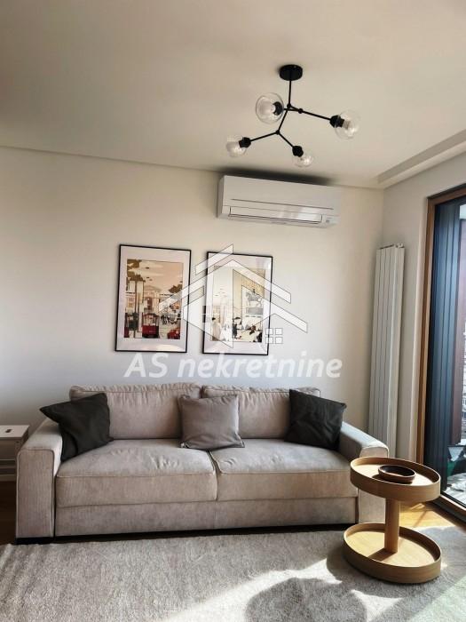 Stan Izdavanje Beograd Bulevar Kralja Aleksandra 53 m2