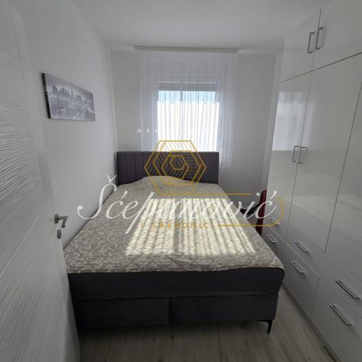 Stan Prodaja Novi Sad  88 m2
