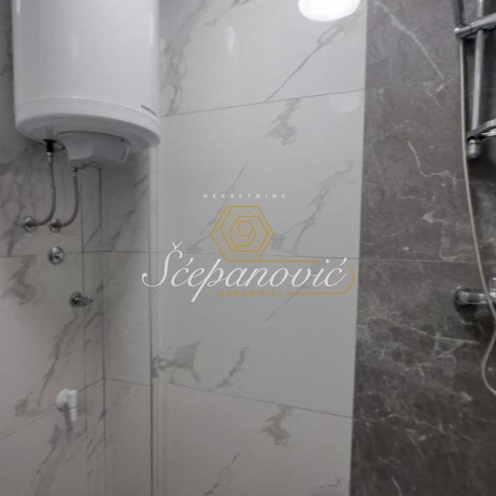 Višesoban stan na prodaju, Telep, Novi Sad, 207m², 352.000 €