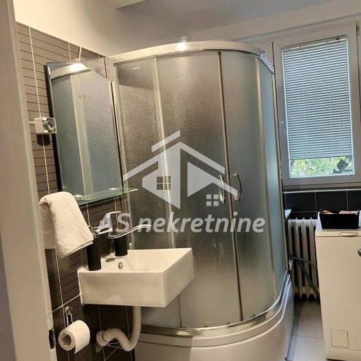 Dvosoban stan za izdavanje, Kalenić Pijaca, Beograd, 54m², 1.000 €/mes