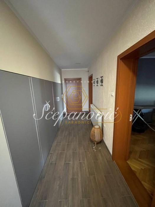 Kuća Prodaja Bačka Topola Kuća Prodaja Bačka Topola 152 m2