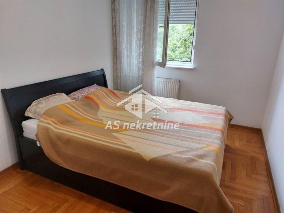kuca-izdavanje-beograd-XHzje183Tk Trosoban stan za izdavanje, Blok 25 – Arena, Beograd, 80m², 900 €/mes