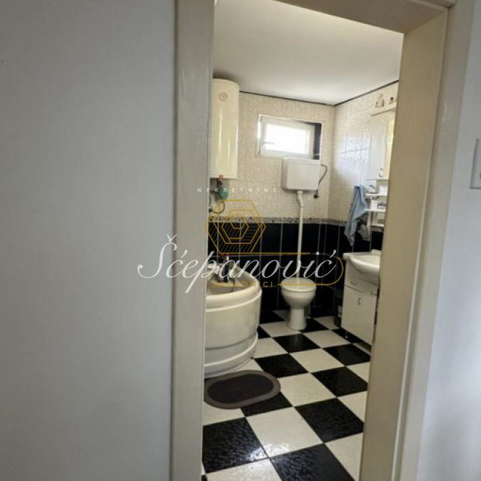Kuća na prodaju, Klisa, Novi Sad, 204m², 290.000 €