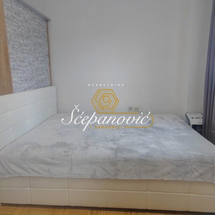 Stan Prodaja Novi Sad  24 m2