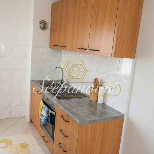 Stan Izdavanje Novi Sad  31 m2