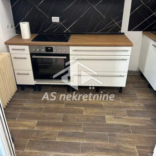 Stan Izdavanje Beograd Dorćol 78 m2