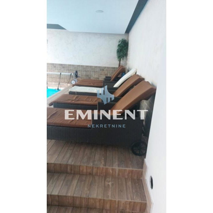 Trosoban stan na prodaju, Brzeće, Kopaonik, 63m², 75.000 €