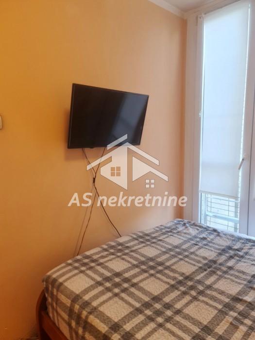 Stan Izdavanje Beograd Blok 28 90 m2