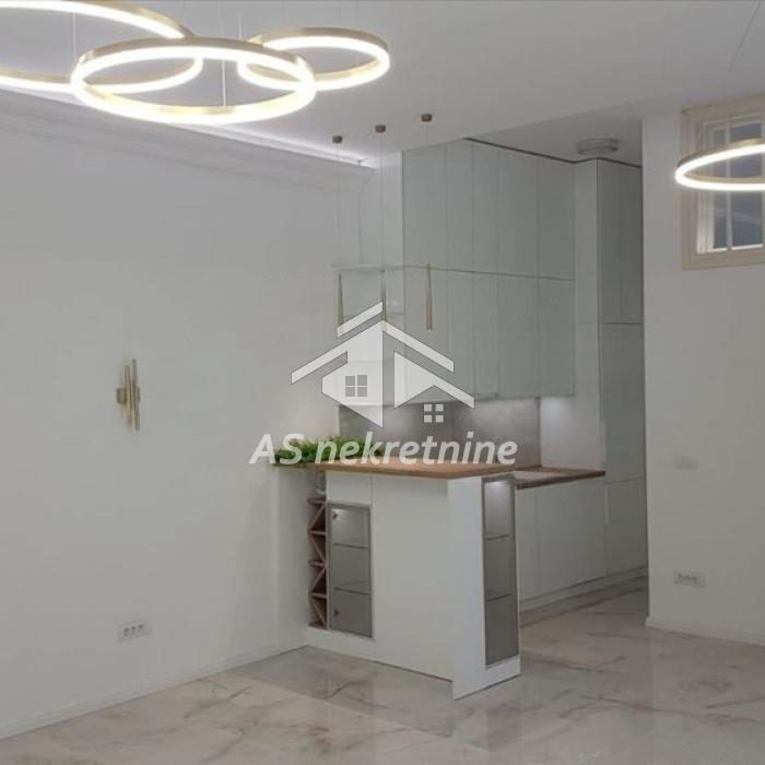 Stan Izdavanje Beograd Dorćol 106 m2