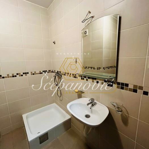 Trosoban stan na prodaju, Nova Detelinara, Novi Sad, 67m², 190.000 €