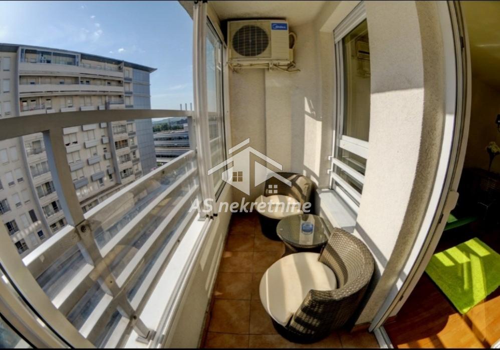 kuca-izdavanje-beograd-f37gdGukf1 Dvosoban stan za izdavanje, Blok 67 – Belville, Beograd, 45m², 750 €/mes