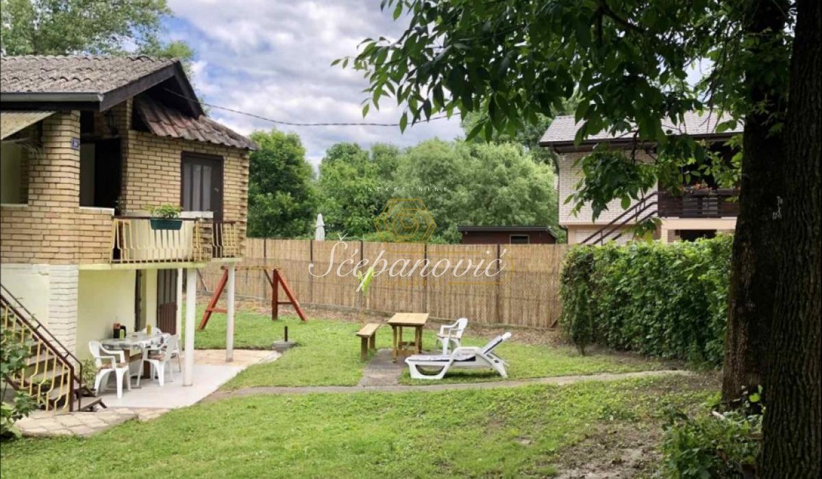Kuća Prodaja Novi Sad Kuća Prodaja Novi Sad 32 m2