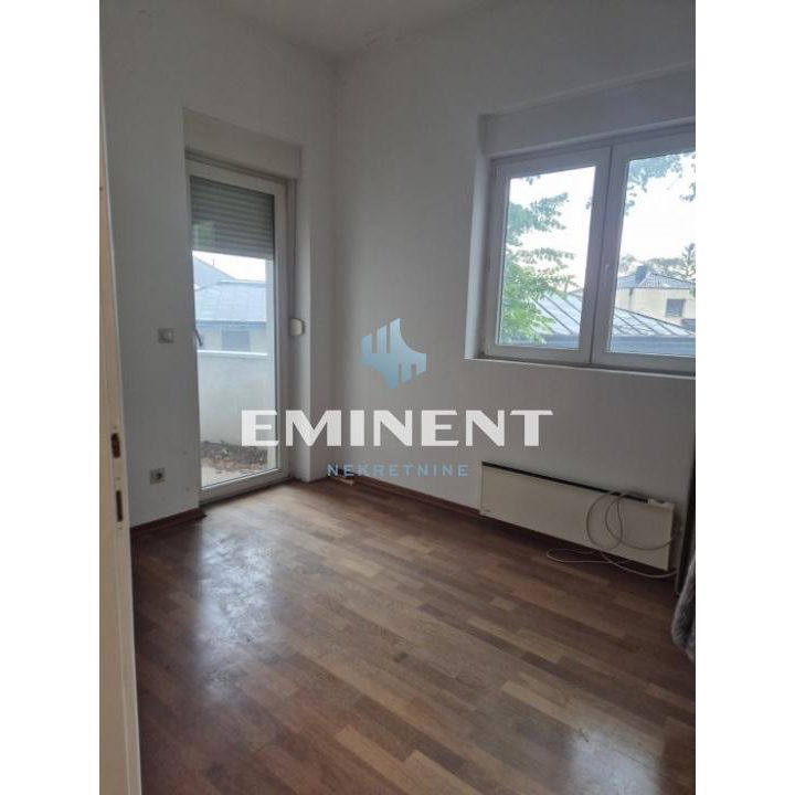 Stan Izdavanje Beograd Kluz 90 m2