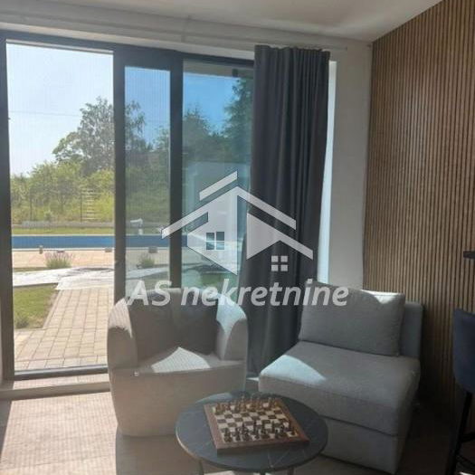 Kuća Prodaja Beograd Vrčin 230 m2
