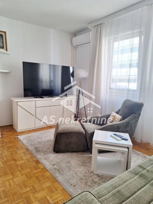 Stan Izdavanje Beograd Tašmajdan 55 m2