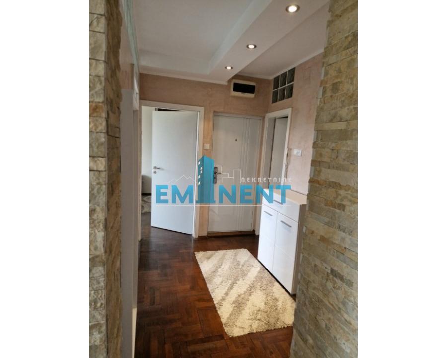 Dvosoban stan za izdavanje, Blok 1 – Fontana, Beograd, 59m², 750 €/mes