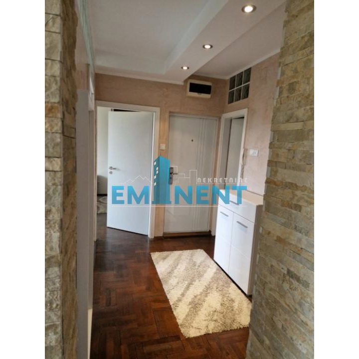 Dvosoban stan za izdavanje, Blok 1 – Fontana, Beograd, 59m², 750 €/mes