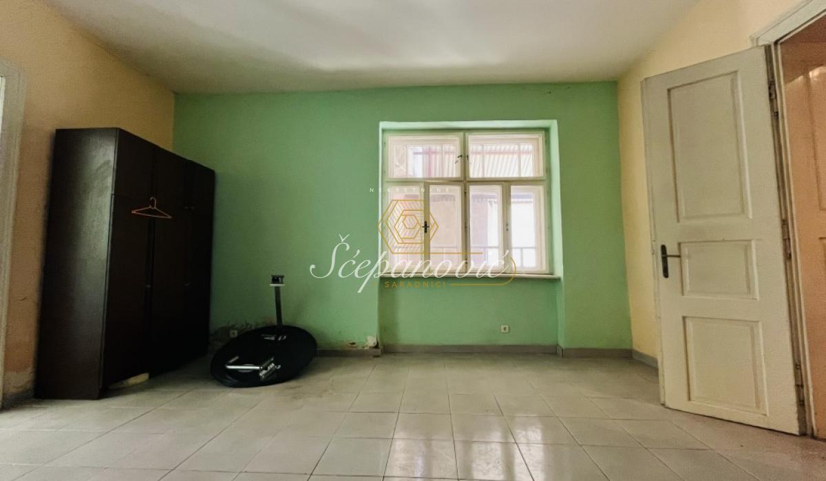 Lokal Prodaja Temerin  202 m2