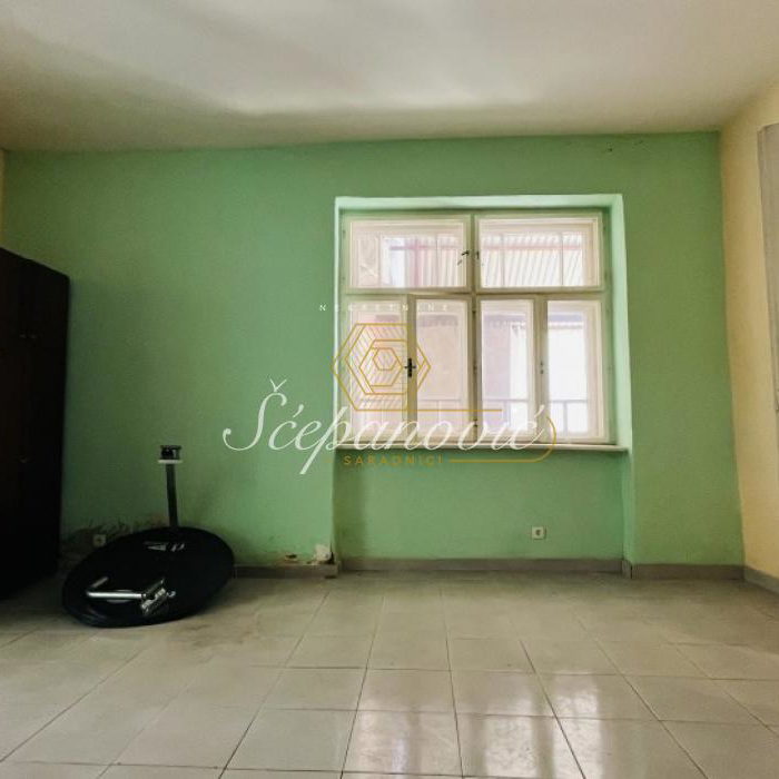 Lokal Prodaja Temerin  202 m2