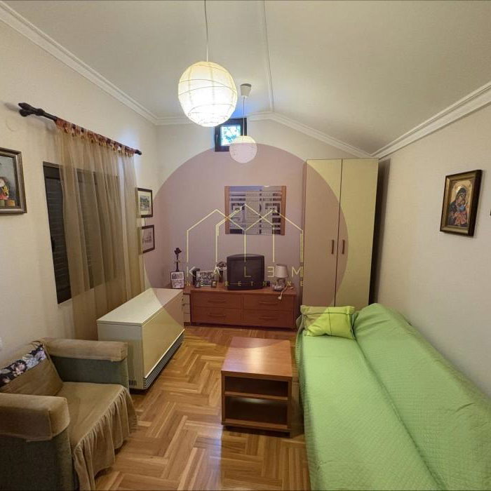 Stan Izdavanje Beograd Lekino Brdo 65 m2