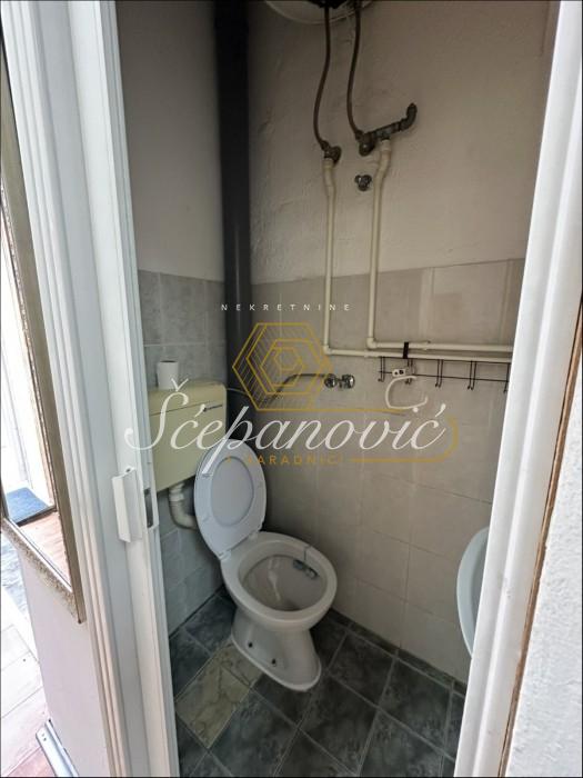 Lokal Prodaja Novi Sad  25 m2