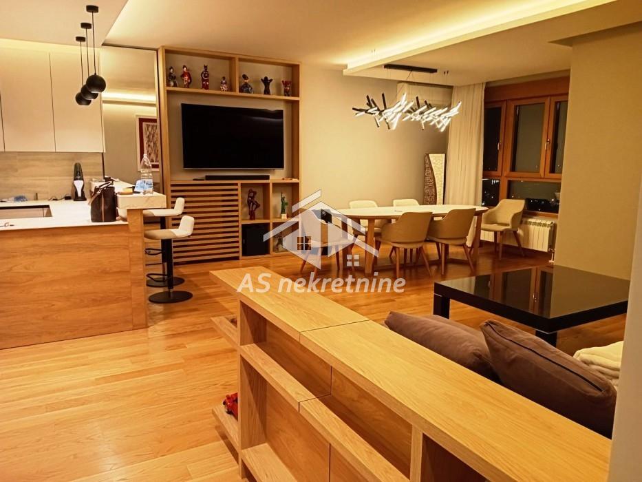Trosoban stan za izdavanje, Blok 65, West 65, Beograd, 98m², 2.000 €/mes