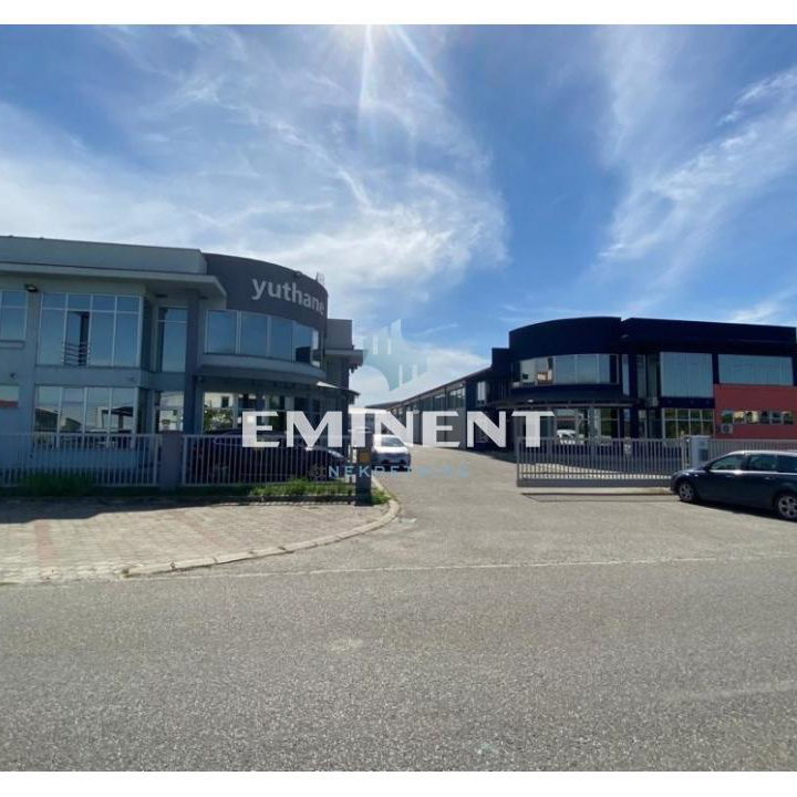 Lokal Prodaja Stara Pazova  1120 m2