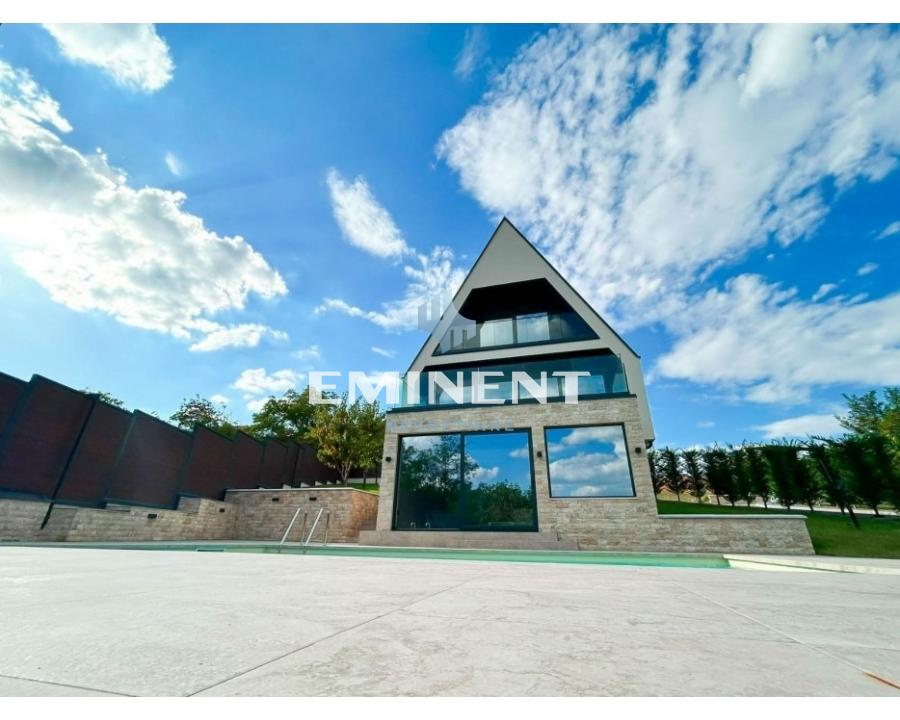 Kuća Izdavanje Beograd Kuća Izdavanje Beograd Boleč 200 m2