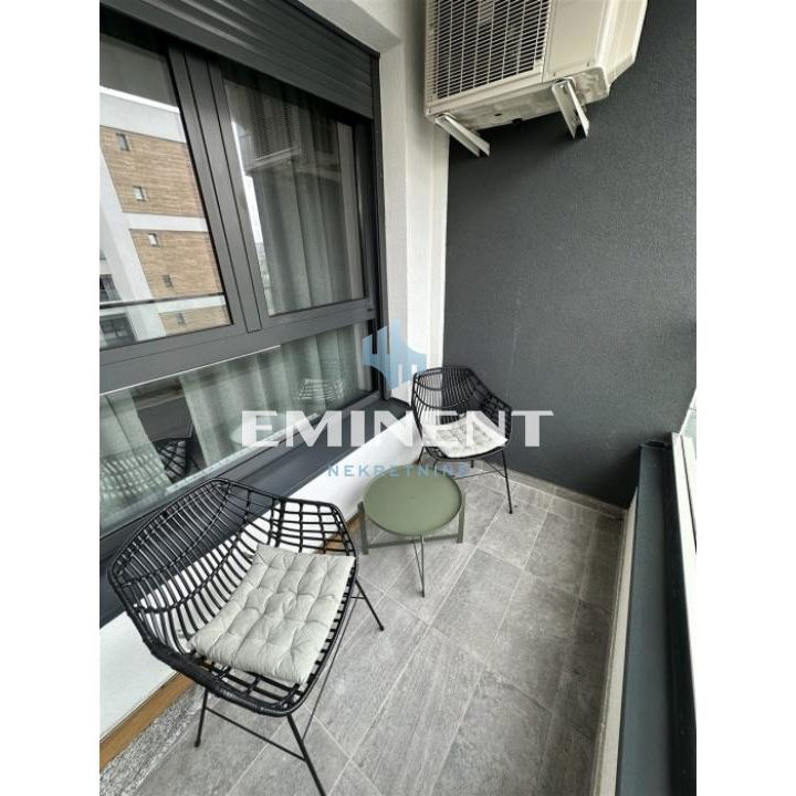 Stan Izdavanje Beograd FON 48 m2