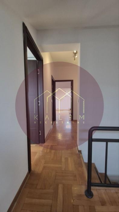 kuca-izdavanje-beograd-zXXO6ur32x Petosoban stan za izdavanje, Lekino Brdo, Beograd, 108m², 1.350 €/mes
