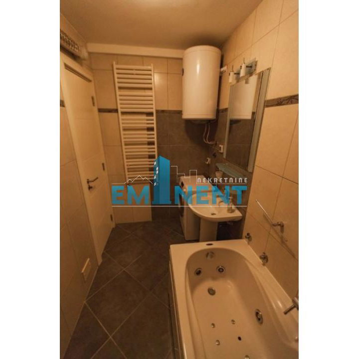 Dvosoban stan za izdavanje, Čubura, Beograd, 47m², 750 €/mes