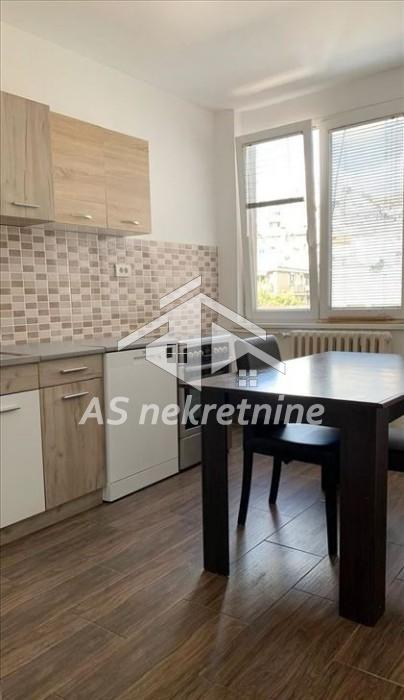 Stan Izdavanje Beograd Brankova 70 m2